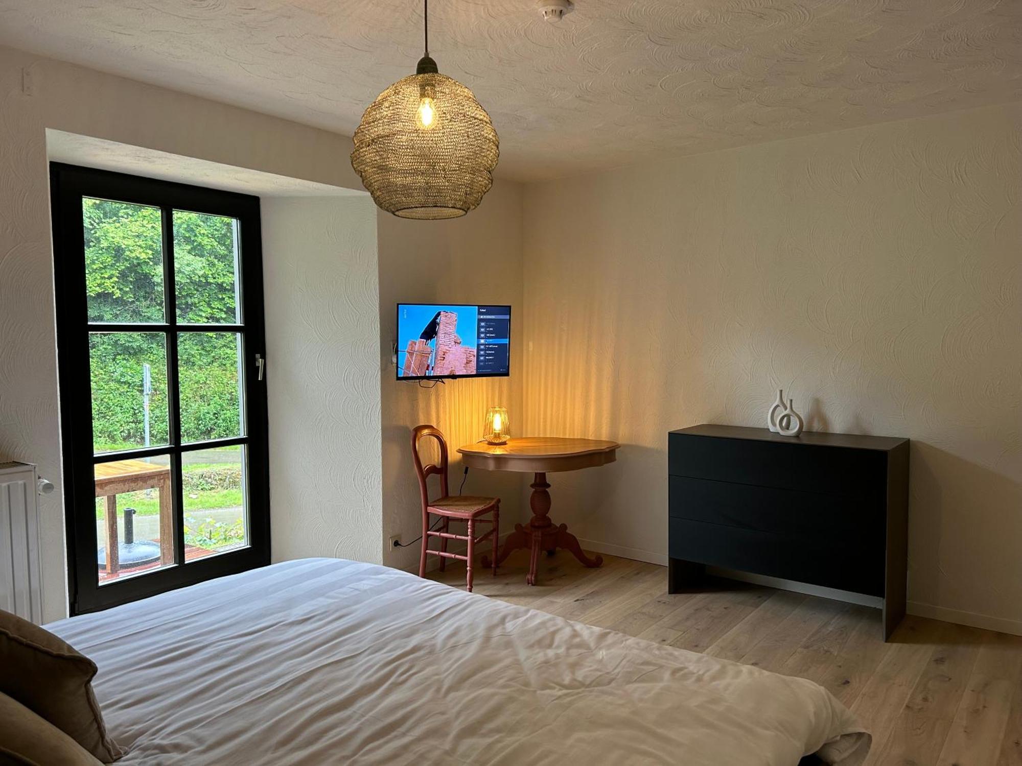 Cacele - La Croisette 5 Appartementen En 6 Tweepersoonskamers Vresse-sur-Semois Eksteriør billede